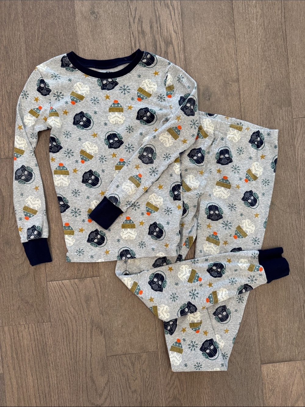 Star Wars Storm Trooper Winter Pajamas Boys 12 Footless Snug Fit Cotton Festive